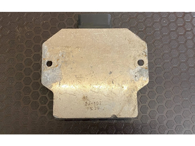 Блок управления топливных форсунок  RF2A18701A, 1310001022   Mazda 626 
