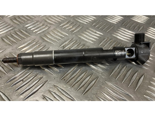 Vstřikovač A6510702387, 28272472   Mercedes-Benz E W212  pro naftový motor 2.2  