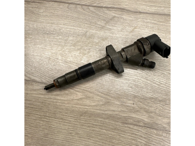 Vstřikovač 8200084534   Renault Vel Satis  pro naftový motor 2.2  
