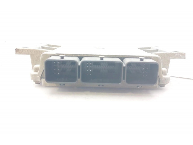 Блок управления двигателем ECU 9655901180   Peugeot 307 CC      