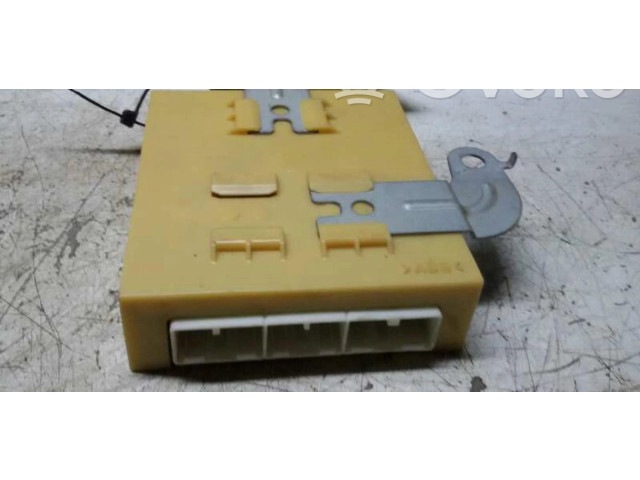 Řídící jednotka 8865060680   Toyota Land Cruiser (J120) 