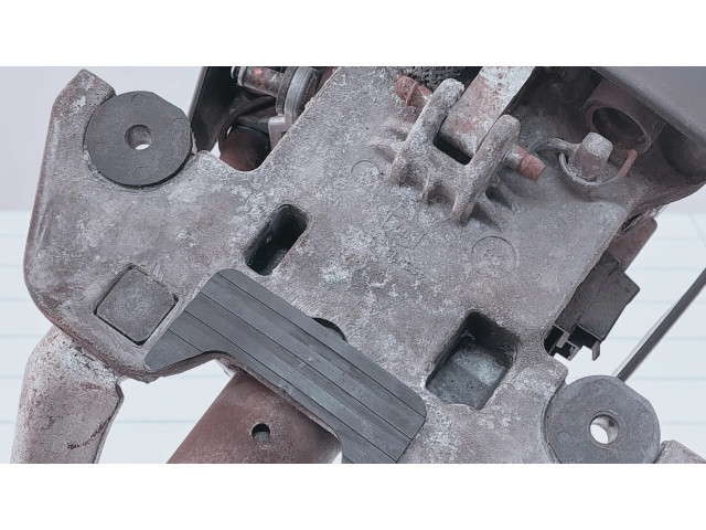    Рулевая рейка P04690541, PJNC344802405   Chrysler Town & Country IV 2001-2007 года