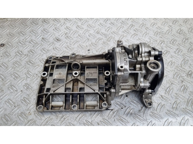Масляный насос   7798014, 9140307540  BMW X3 E83 2.0
