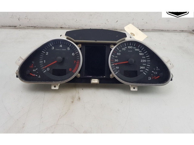Přístrojová deska  Audi A6 S6 C6 4F 2004 4F0920901F, 4F0910900A  