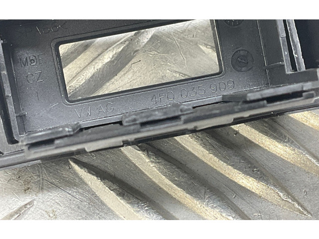Разъем iPod 4F0035727, 4F0035909   Volkswagen Touareg II