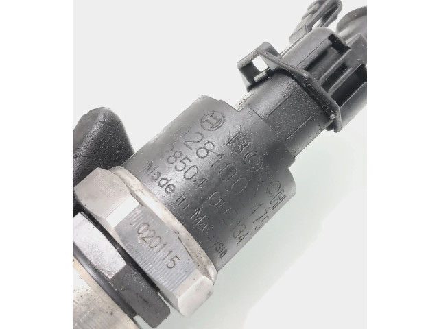 Vstřikovací lišta 0445216002, 0281002475   Opel Omega B2     