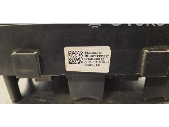   Pojistková skříňka 68370556AC   Jeep Wrangler 2019