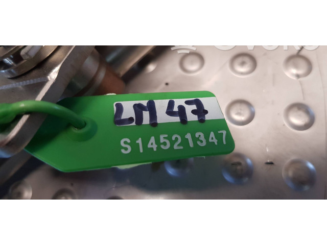 Vstřikovací lišta A2560700187, A2640701000   Mercedes-Benz C W205     