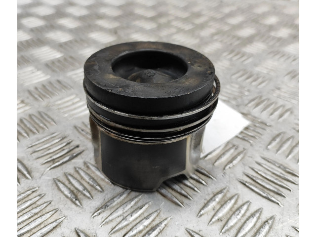  Поршень CDYA 07L107065K  Audi A6 S6 C6 4F  