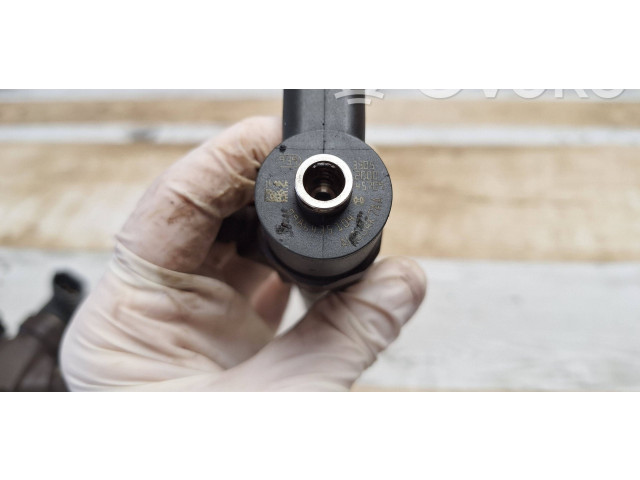 Vstřikovač 0986435104   Saab 9-5    Z19DTH 
