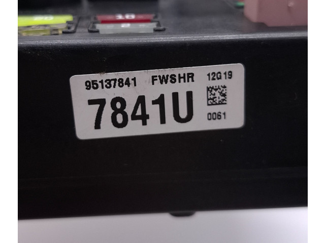 Řídící jednotka 95194763, 25189813   Opel Antara 2012