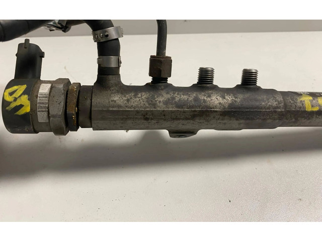 Vstřikovací lišta 31259011, 0445215023   Volvo V70    D5244T 