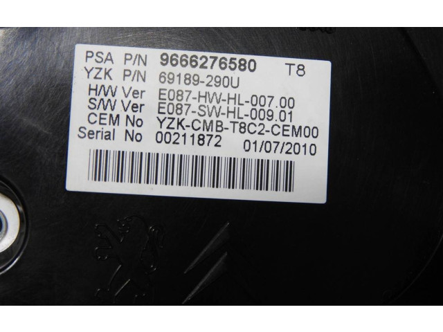 Přístrojová deska  Peugeot 5008 2010 9666247580, PE0004005N0SB  