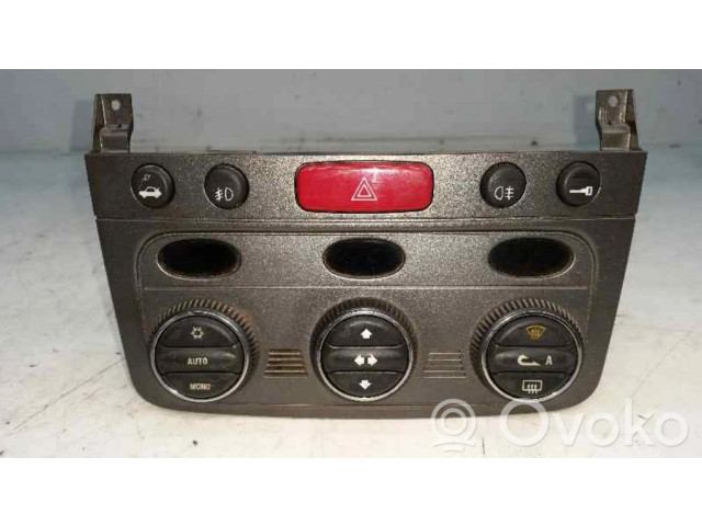 Блок управления климат-контролем 52400839, 01560513720   Alfa Romeo 147