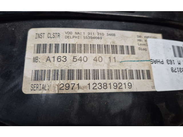 Přístrojová deska  Mercedes-Benz ML W163 2002 1635409511  