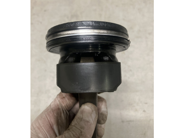 Píst    Nissan Navara D23    YS23E280 