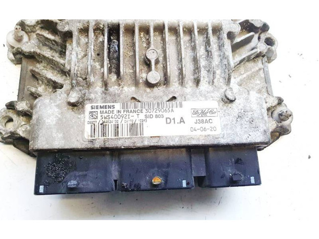 Řídící jednotka 30729065a, 5ws40092i-t   Volvo V50 2005