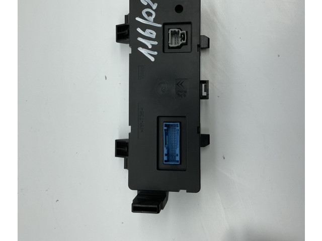 Блок управления климат-контролем 96530443XT, 8HZ   Peugeot 1007