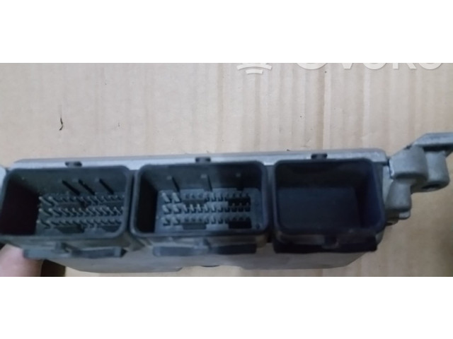 Řídící jednotka 0281010555, ZY34027302   Nissan Micra 2001