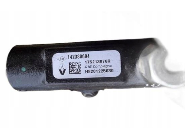 Vstřikovací lišta 142380694   Nissan Qashqai     