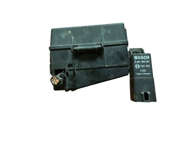 Блок предохранителей  0281003   Opel Antara    