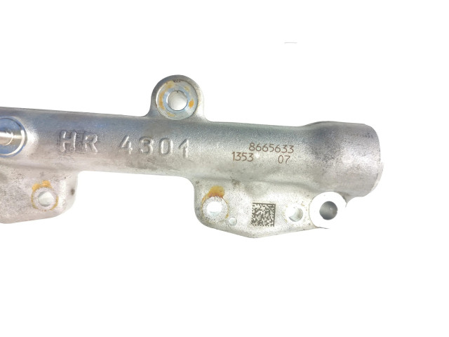 Топливная рампа 8665633   BMW X2 F39 2.0 