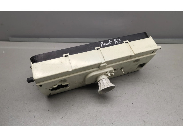 Přístrojová deska  Volkswagen PASSAT B3 1992 81117657  