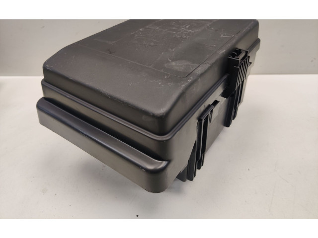   Pojistková skříňka 68430150AA, 68437274AA   Ram 1500 2020