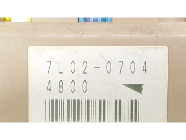 Блок предохранителей 7L020704, 7L0207044800   Mazda 626    