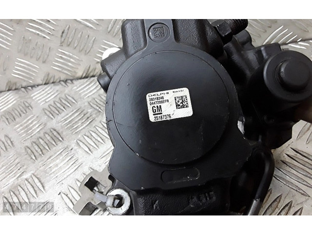 Vstřikovací čerpadlo 25187376   Opel Antara     