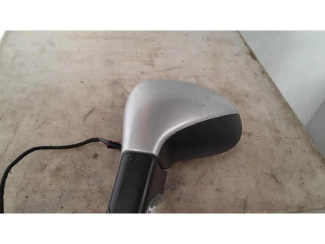 Zpětné zrcátko  levé Peugeot 207 2006  8149ZJ  
