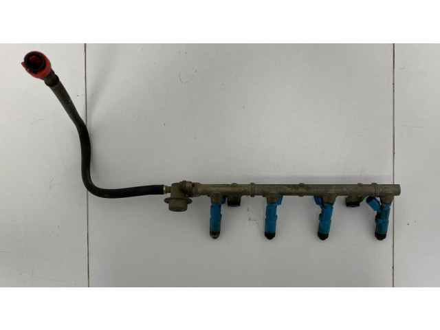 Vstřikovač 2325023020   Toyota Yaris  pro benzínový motor 1.0  1SZFE