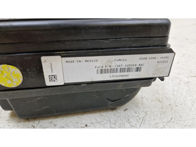 Блок предохранителей  LX6T14D068, LX6T14D068NAC   Ford Escape IV    