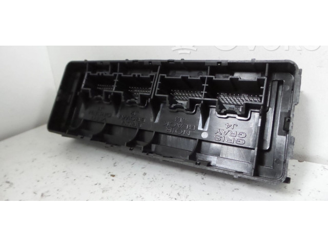 Блок управления климат-контролем 13583307   Opel Ampera