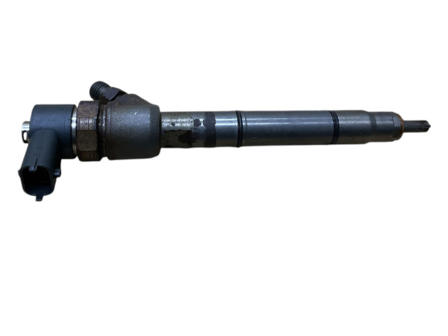 Vstřikovač 0445110256, 338002A400   Hyundai i30     