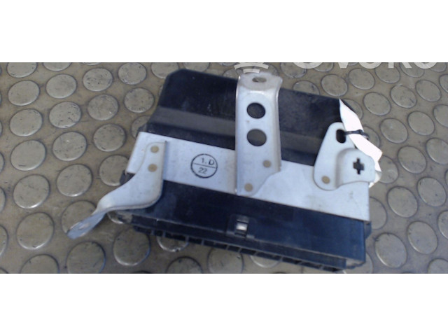 Блок управления АБС 8954053140   Lexus IS 200-300