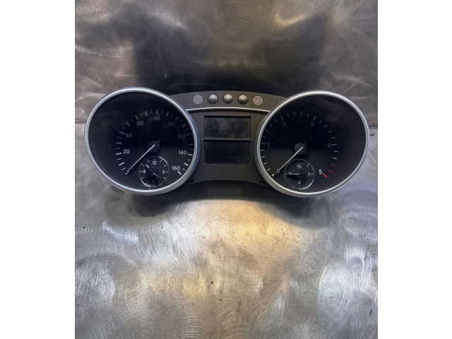 Панель приборов a1645409047   Mercedes-Benz ML W164       