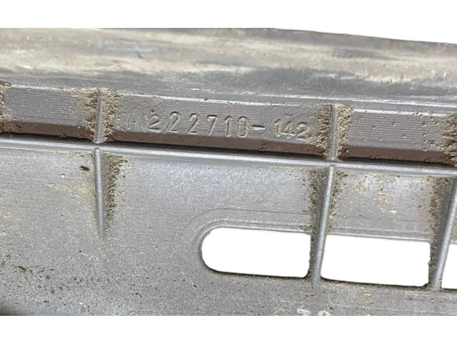 Vstřikovač 222710142   Toyota Avensis T250     