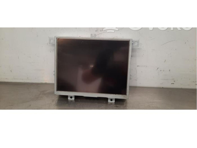 Дисплей    670034541   Maserati Ghibli