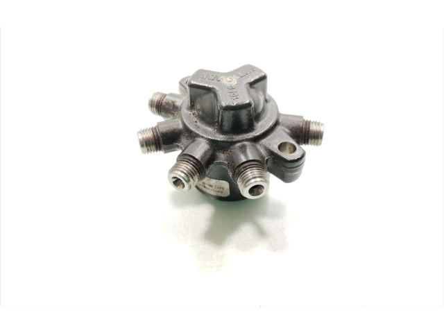 Vstřikovací lišta 4M5Q9D280DA   Ford Focus  pro naftový motor 1.8  1.8 TDCi