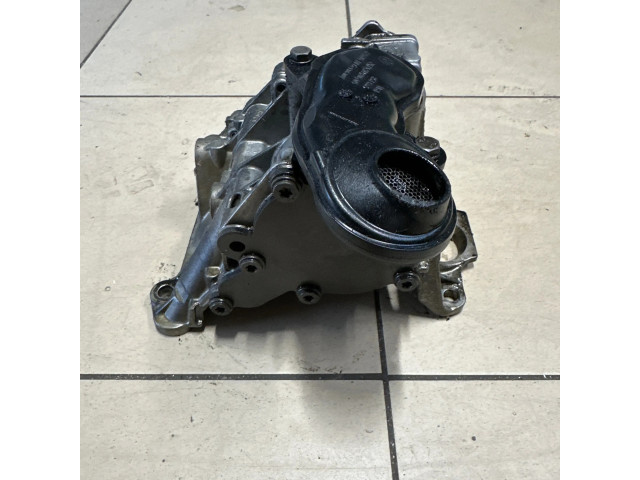 Масляный насос   11418513756, 8513756  BMW 5 F10 F11 2.0