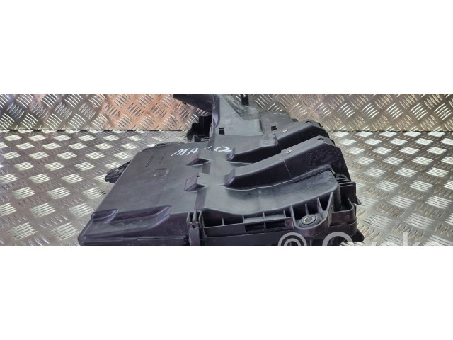 Řídící jednotka ZJ38, 001409895   Mazda 2 2008