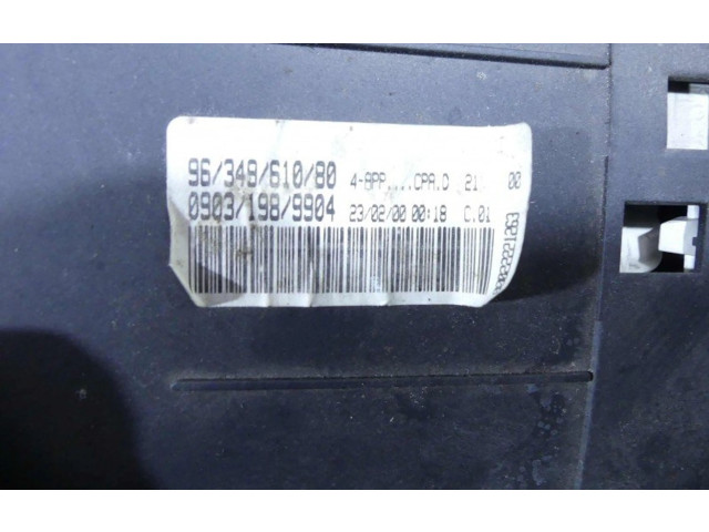 Přístrojová deska  Peugeot 206 2000 IMPRK1323085  