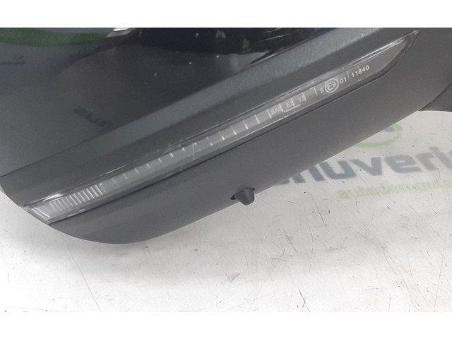 Zpětné zrcátko  Renault Captur II 2021  963013506R  
