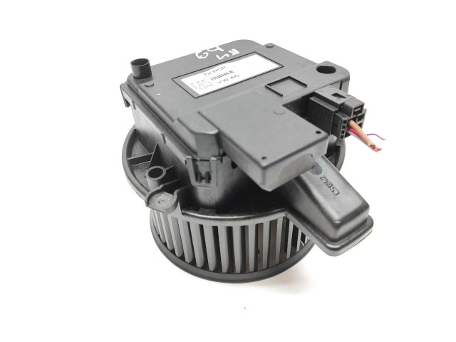 Вентилятор печки    4M1820021C, 0005861469   Audi A4 S4 B9 8W
