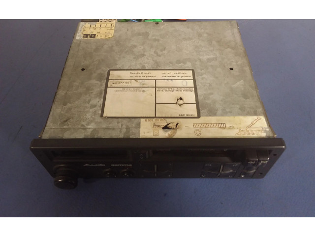 Радио/ проигрыватель CD/DVD / навигация 8631110244, 8631110244   Audi  A4 S4 B5 8D  1994 - 1999 года
