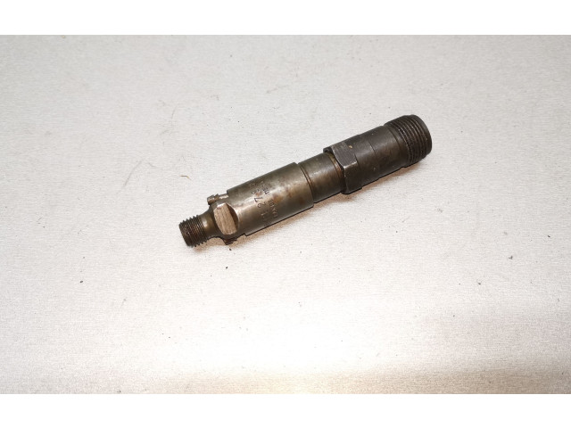 Форсунка 0000100551    Mercedes-Benz C W202 для дизельного двигателя  2.5