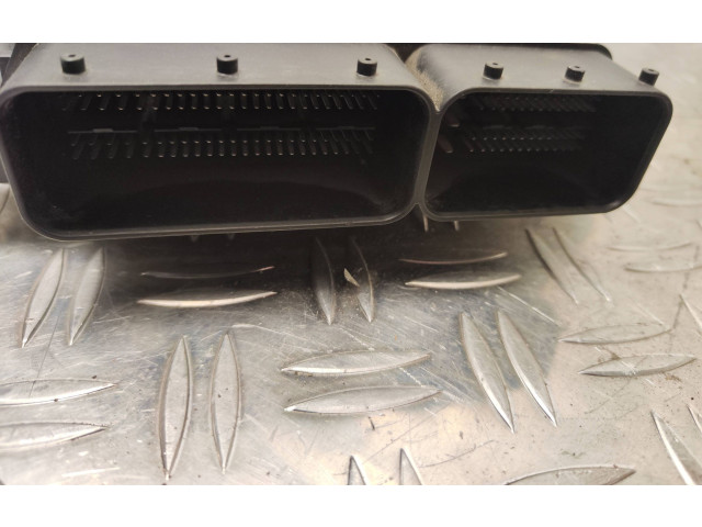 Řídící jednotka 31336983, 0281018414   Volvo XC60 2011