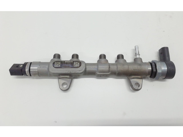 Vstřikovací lišta 851162903, 851162903   BMW 1 F20 F21     