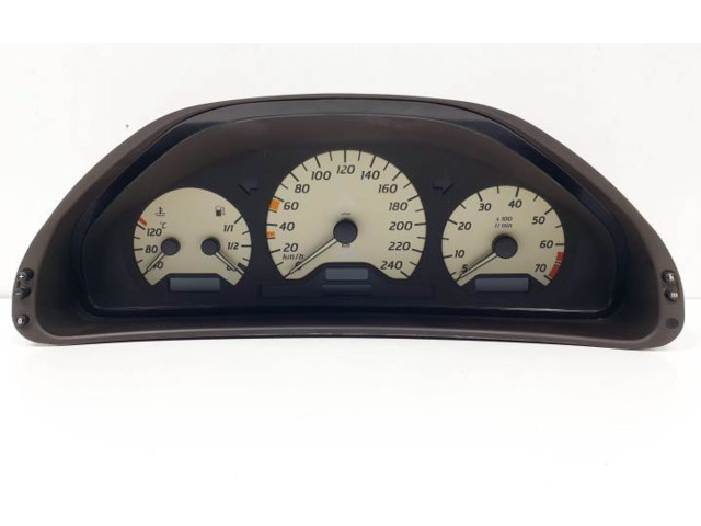 Панель приборов 2085402011   Mercedes-Benz CLK A208 C208       